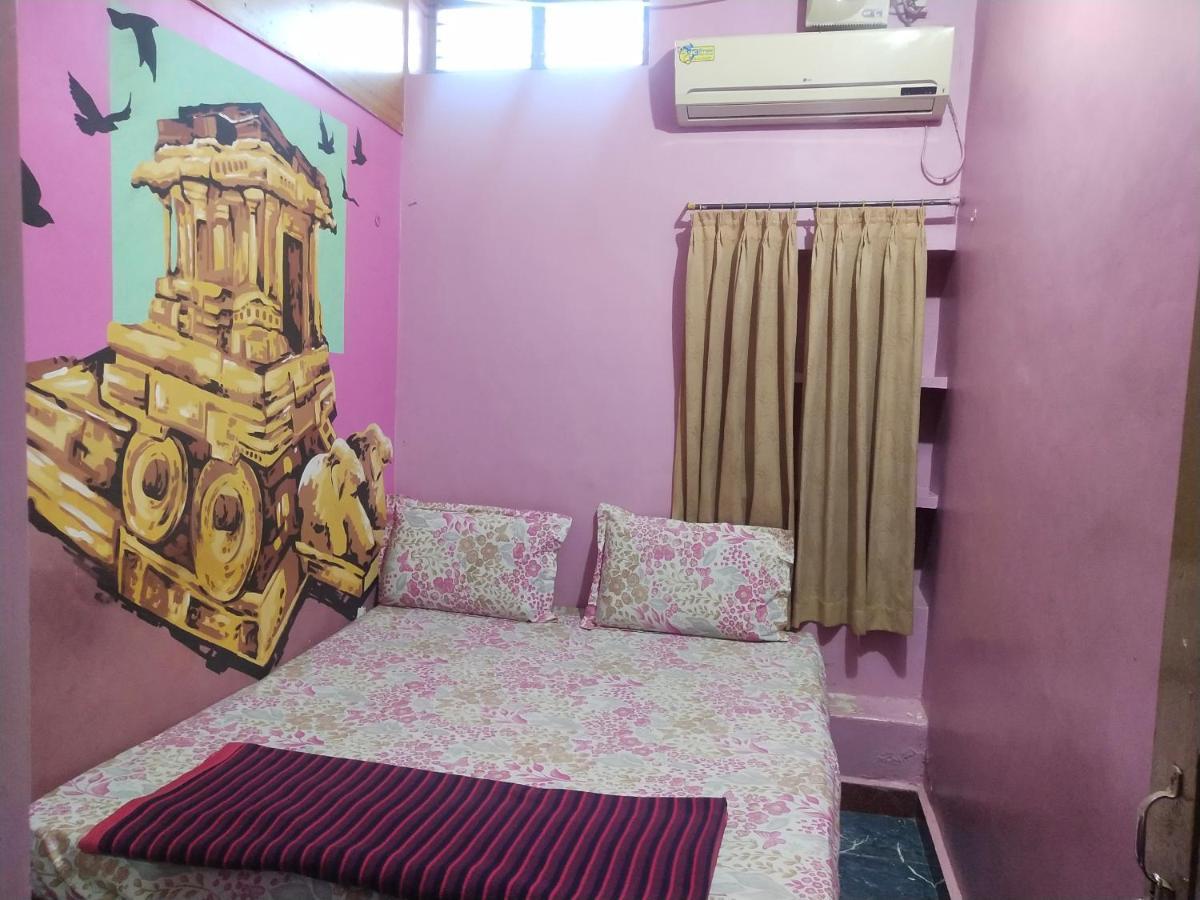 Temple View Guest House ハンピ 部屋 写真